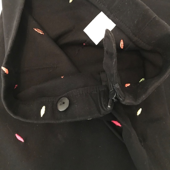 COLDWATER CREEK Cotton Cropped Embroidered Pants Black Capri Plus Size 16 - Picture 6 of 16